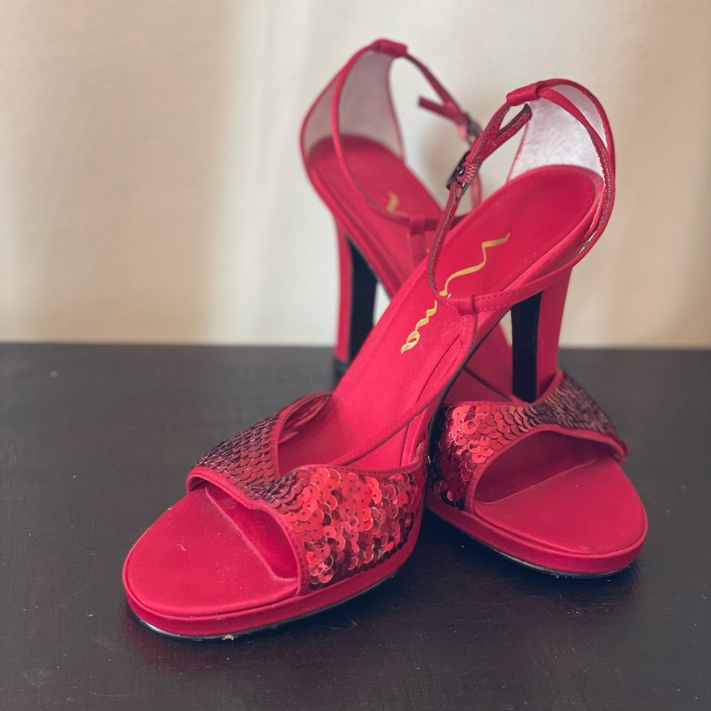 Vintage Red Satin and Sequin pumps